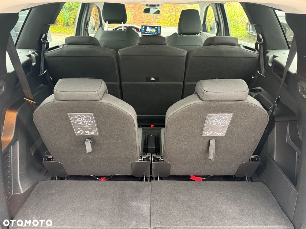 Peugeot 5008 BlueHDI 130 EAT8 Active Business-Paket - 34