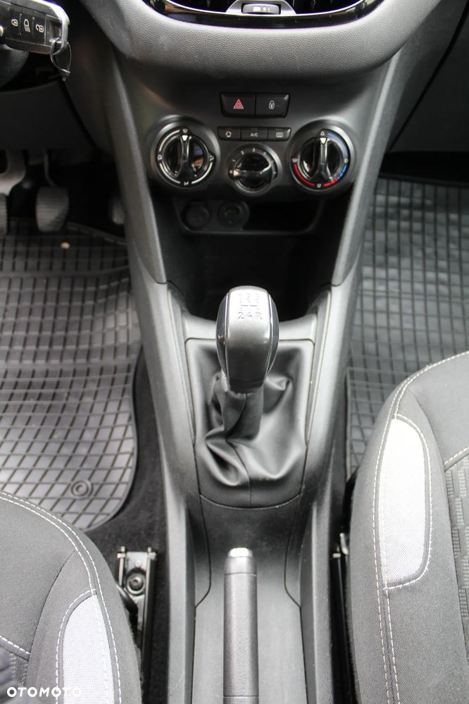 Peugeot 208 1.2 PureTech Active - 24