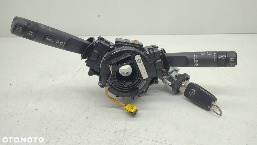 PRZEŁĄCZNIK ZESPOLONY 13500157 ASTRA J 2011 EU