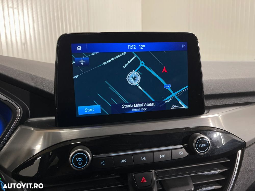 Ford Kuga 2.0 EcoBlue A8 AWD Titanium - 14