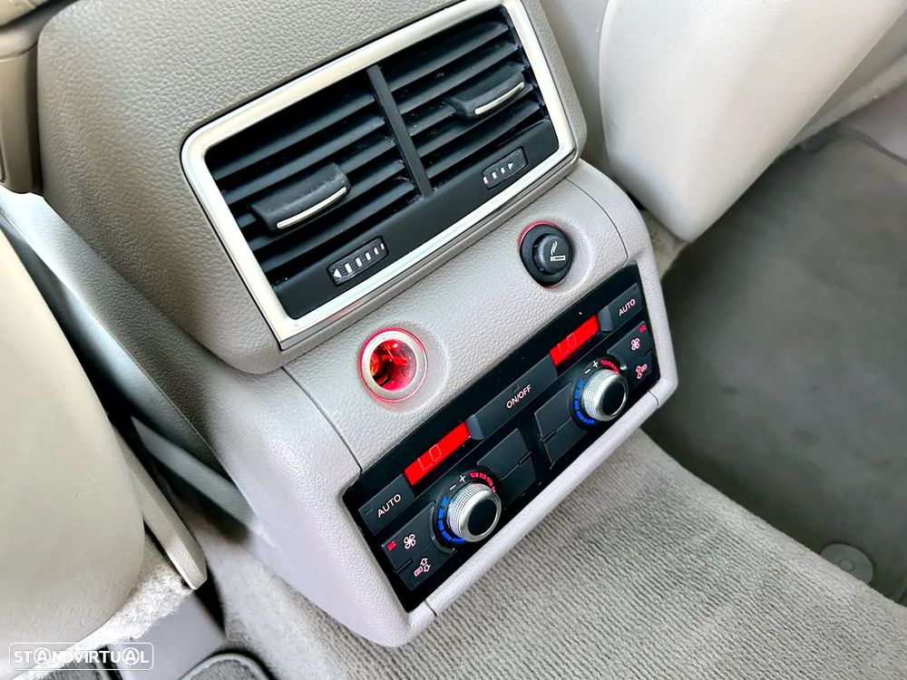 Audi Q7 4.2 V8 FSi quattro S-line Tiptronic - 31