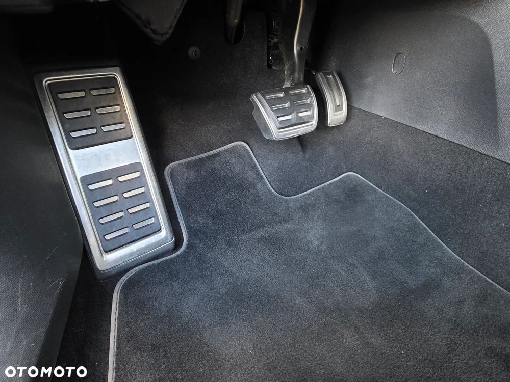 Cupra Formentor VZ 2.0 TSI 4Drive DSG - 34