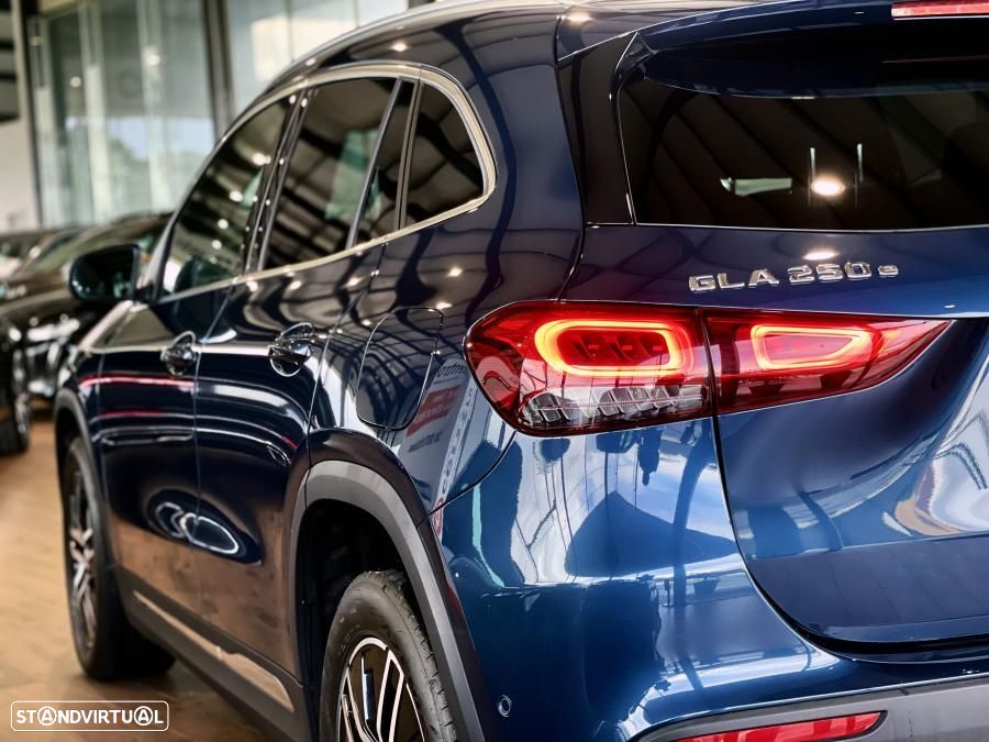 Mercedes-Benz GLA 250 e 8G-DCT Progressive - 7