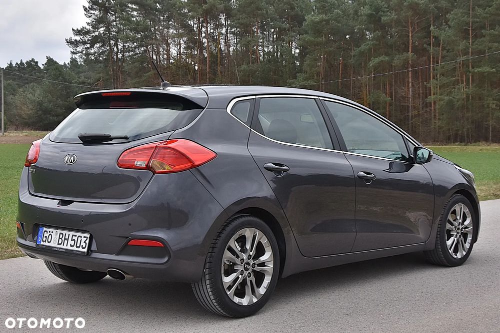 Kia Ceed 1.6 GDI XL DCT - 8