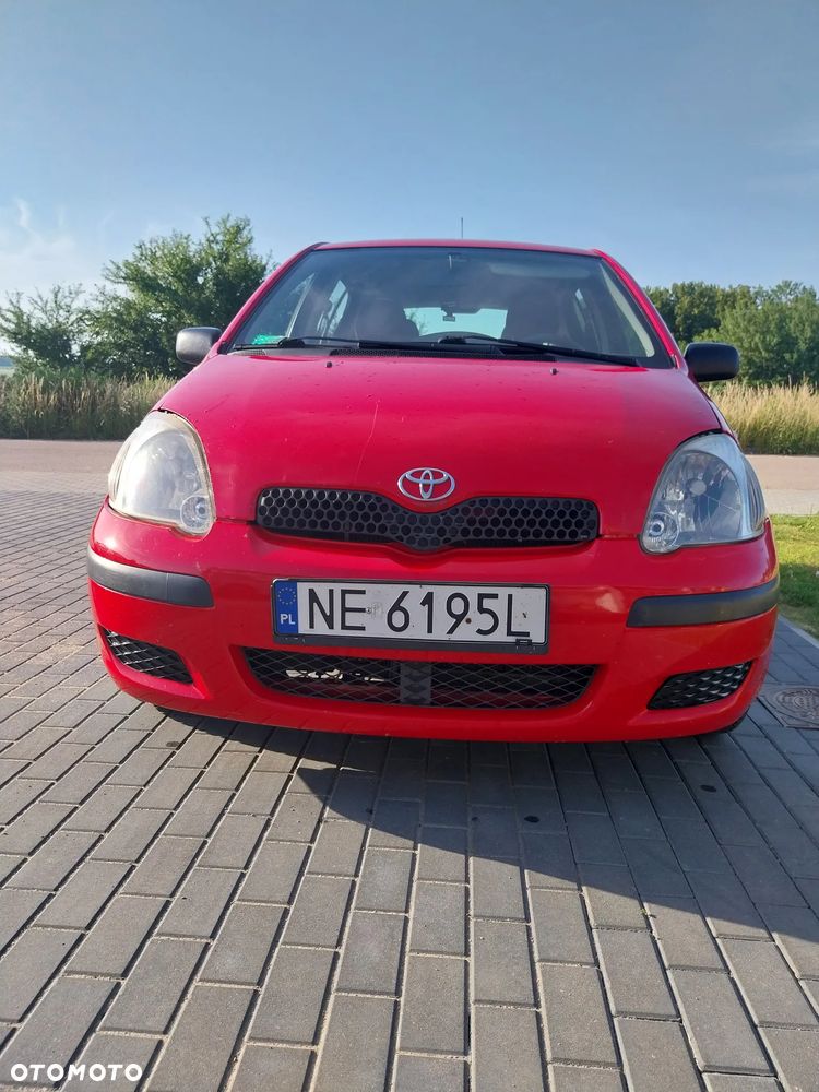 Toyota Yaris 1.0 Base - 9