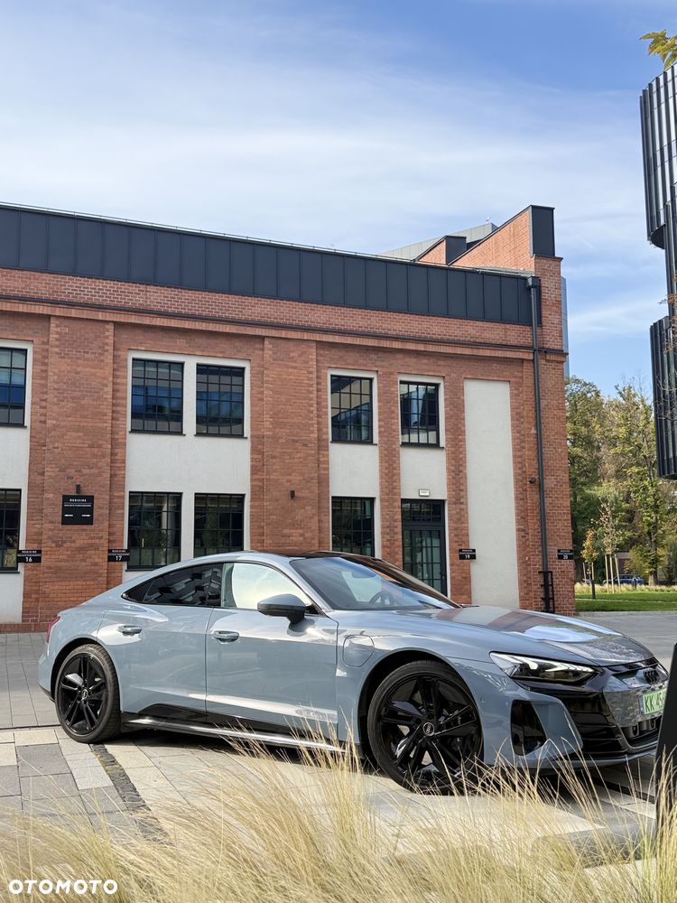 Audi E-Tron S Quattro 2024 photo 2