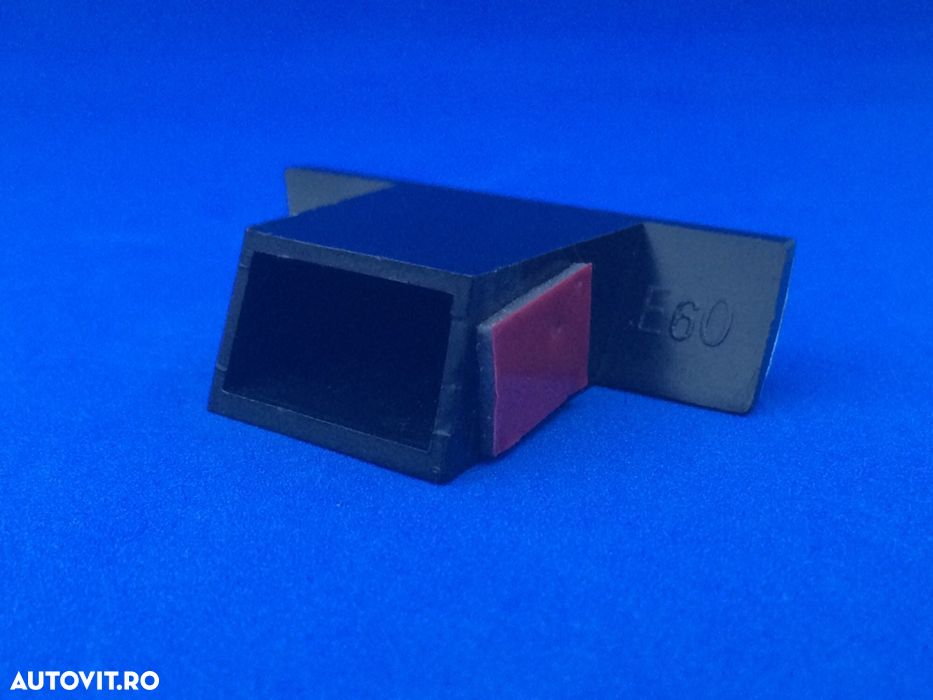 Emblema BMW M5 Grila E60 - 3