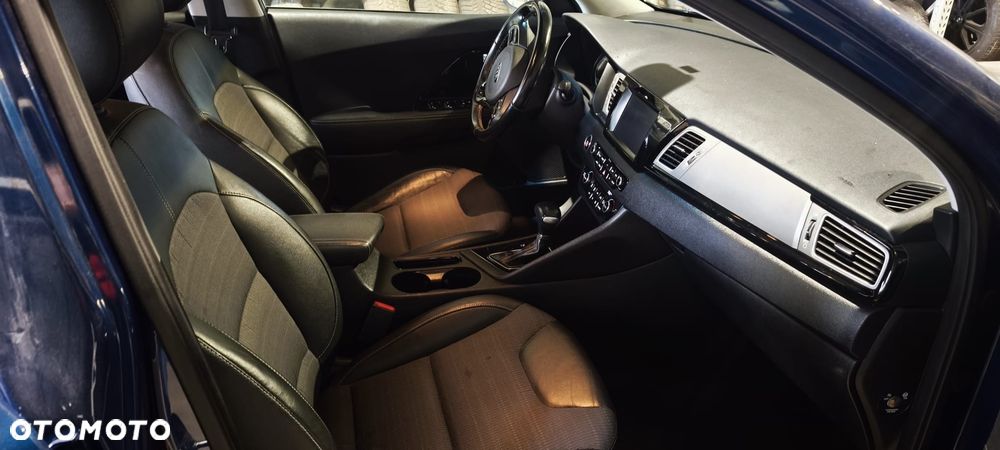 Kia Niro - 24