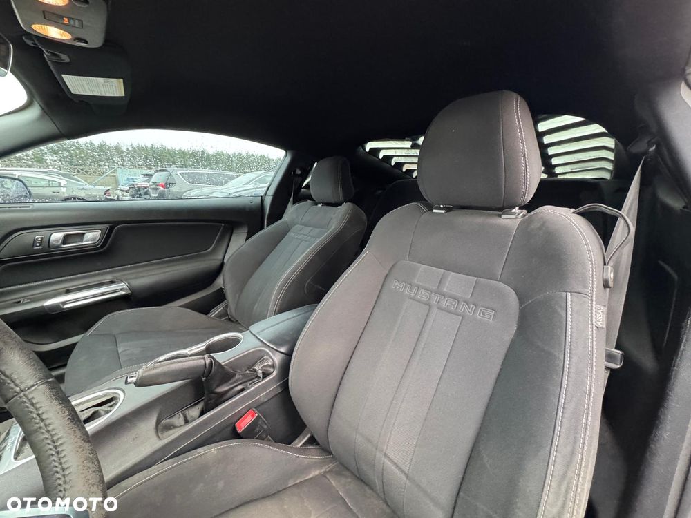 Ford Mustang 2.3 Eco Boost - 17