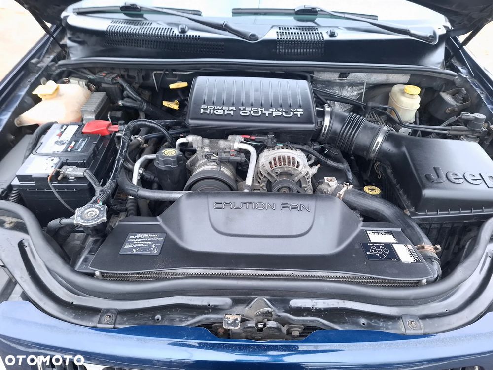 Jeep Grand Cherokee - 35