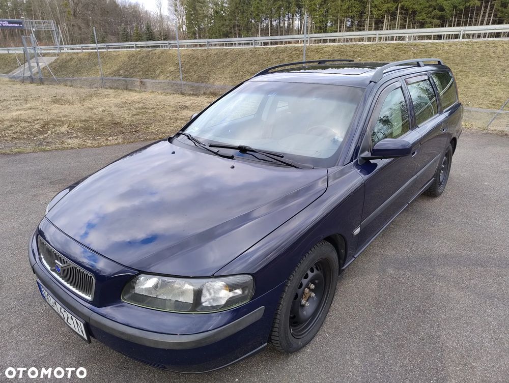 Volvo V70 2.5T - 26
