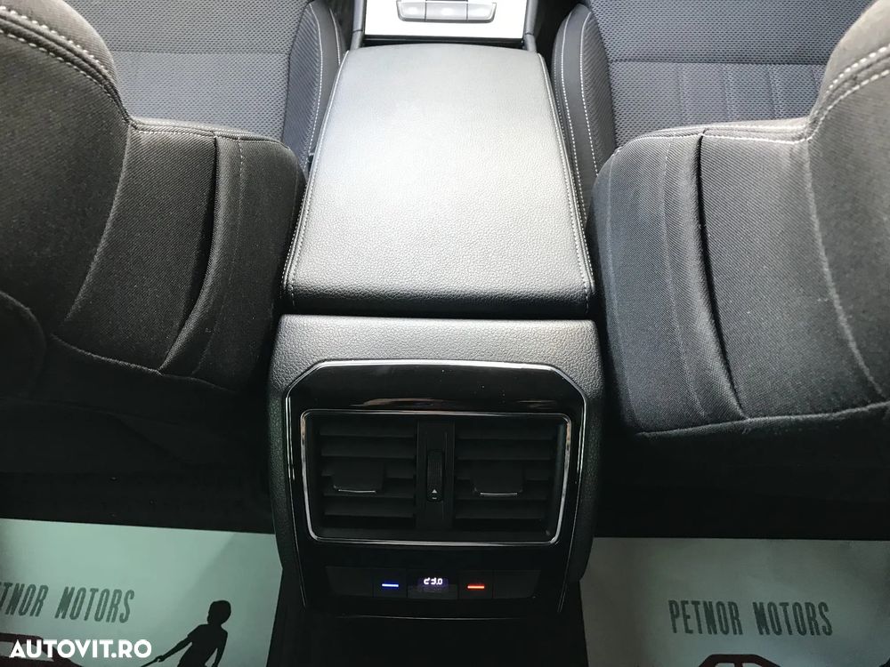 Skoda Superb 2.0 TDI 4X4 DSG Style - 33