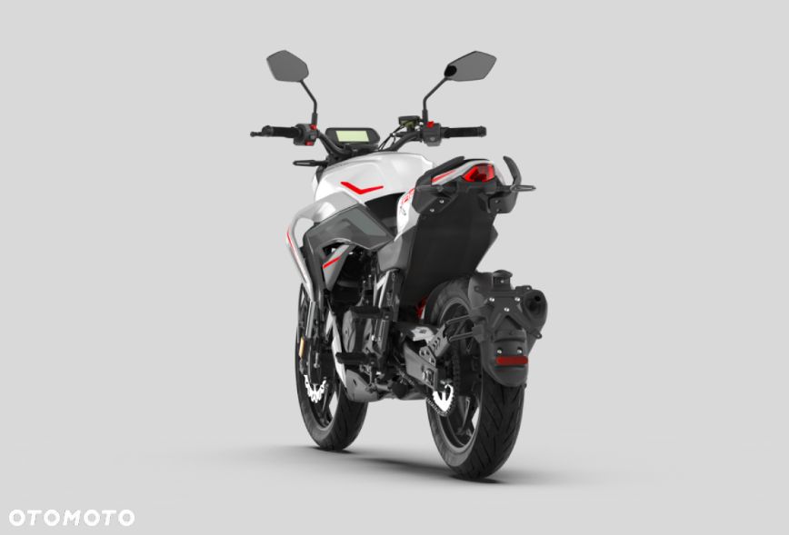 Morbidelli Inny - 13