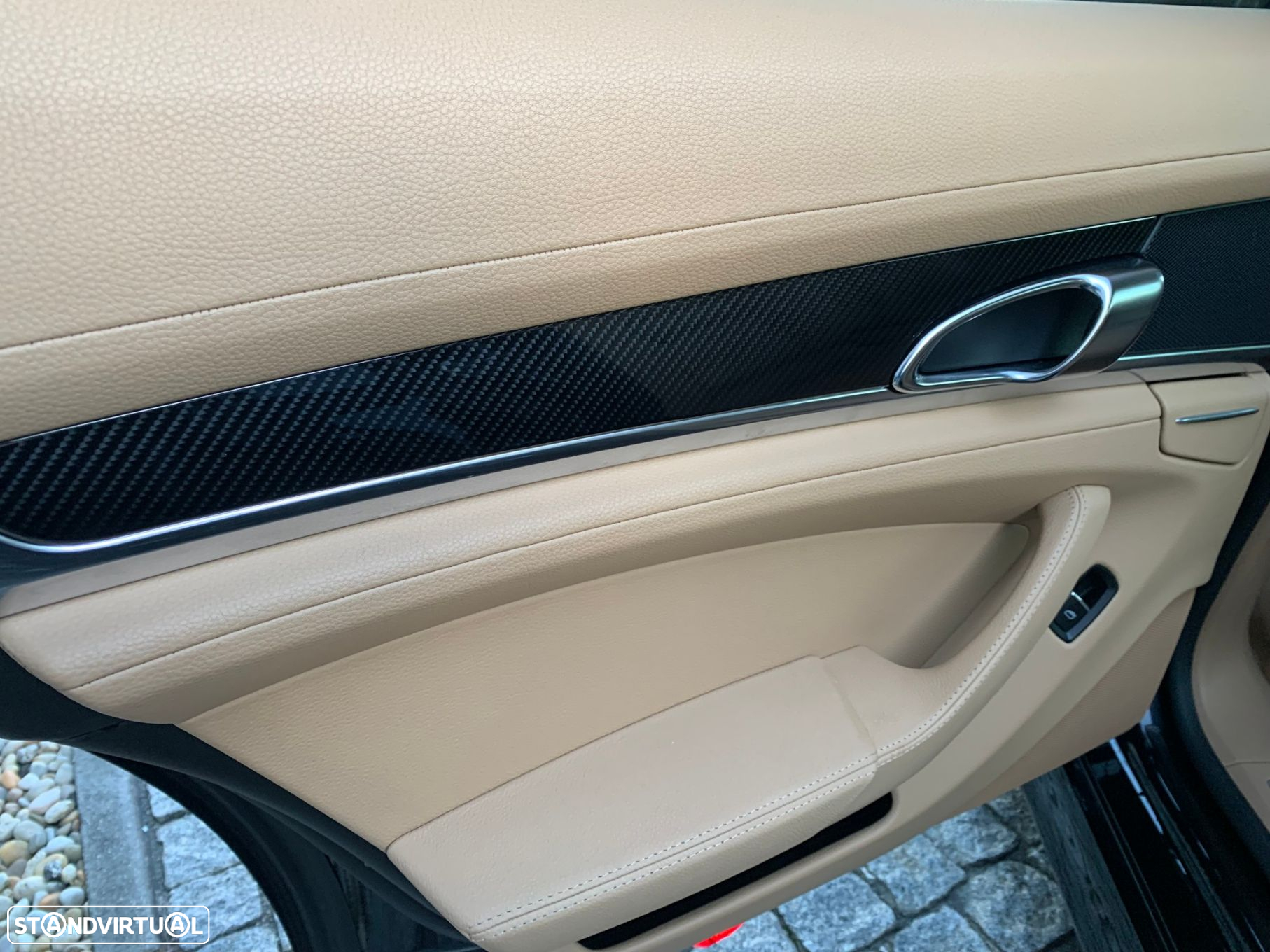 Porsche Panamera Standard - 23