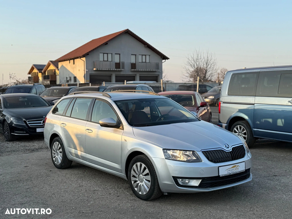 Skoda Octavia Combi Diesel 1.6 TDI Ambition