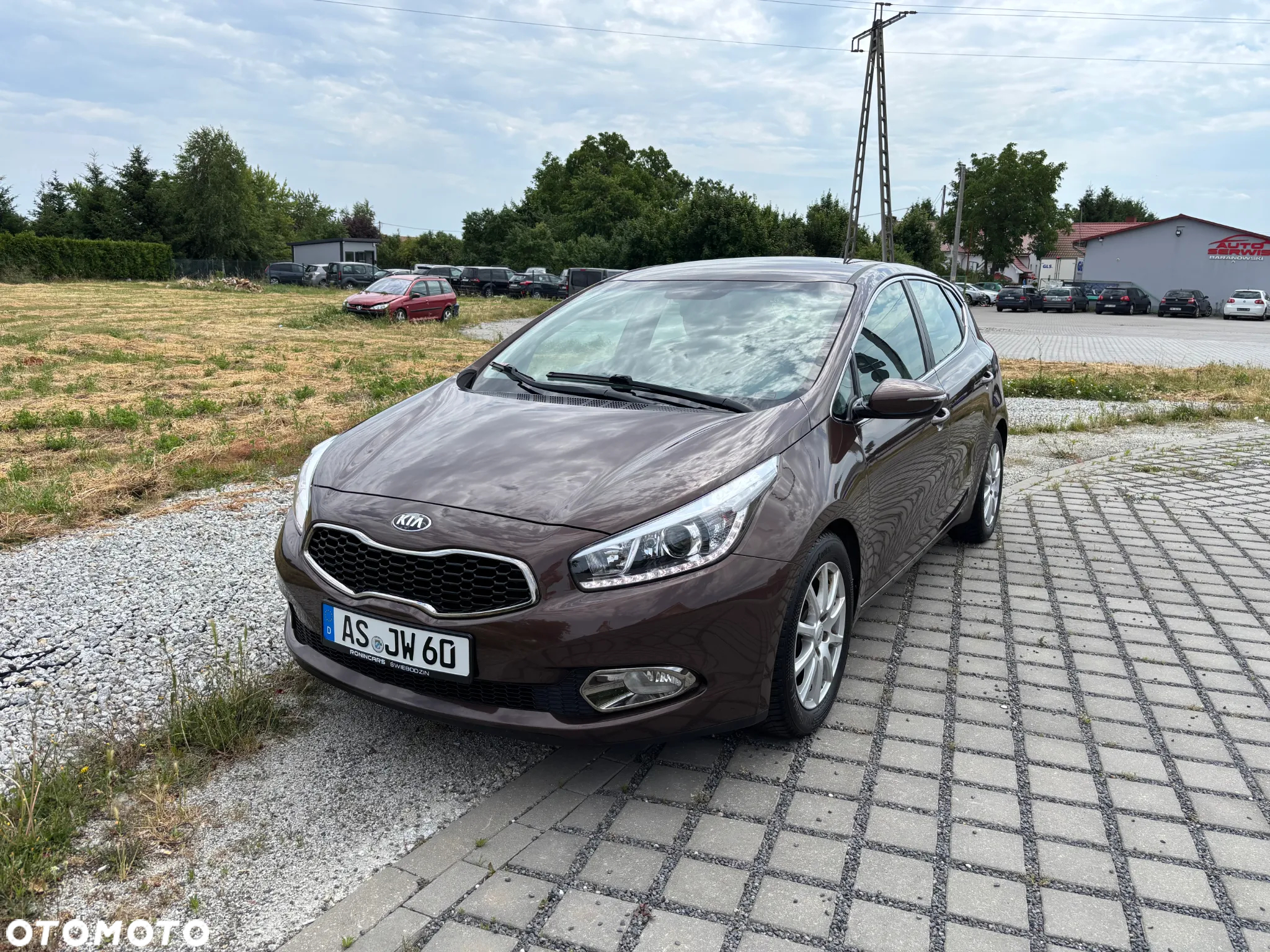 Kia Ceed 1.6 CRDi 128 Dream Team Edition - 12