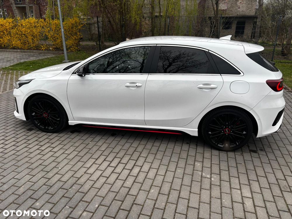 Kia Ceed 1.6 T-GDI GT XL - 6