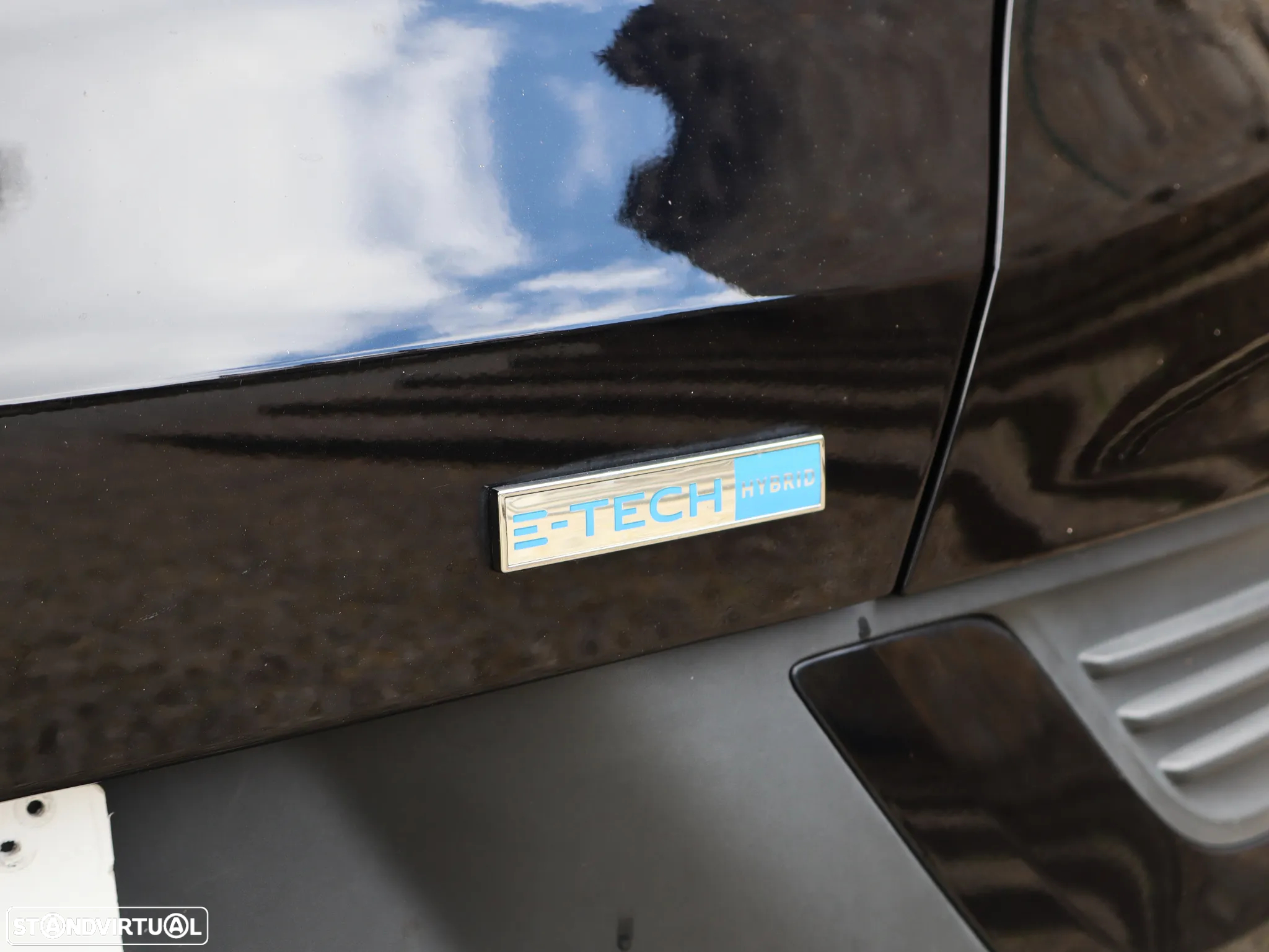 Renault Arkana 1.6 E-Tech Intens - 8