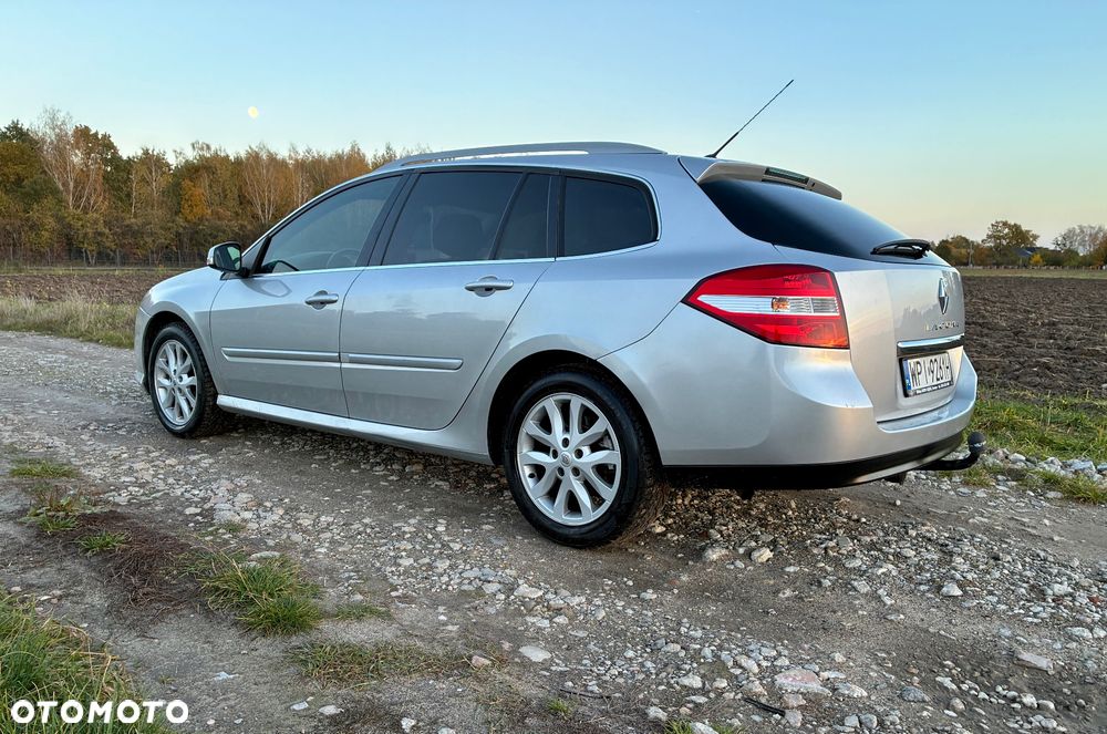 Renault Laguna - 11