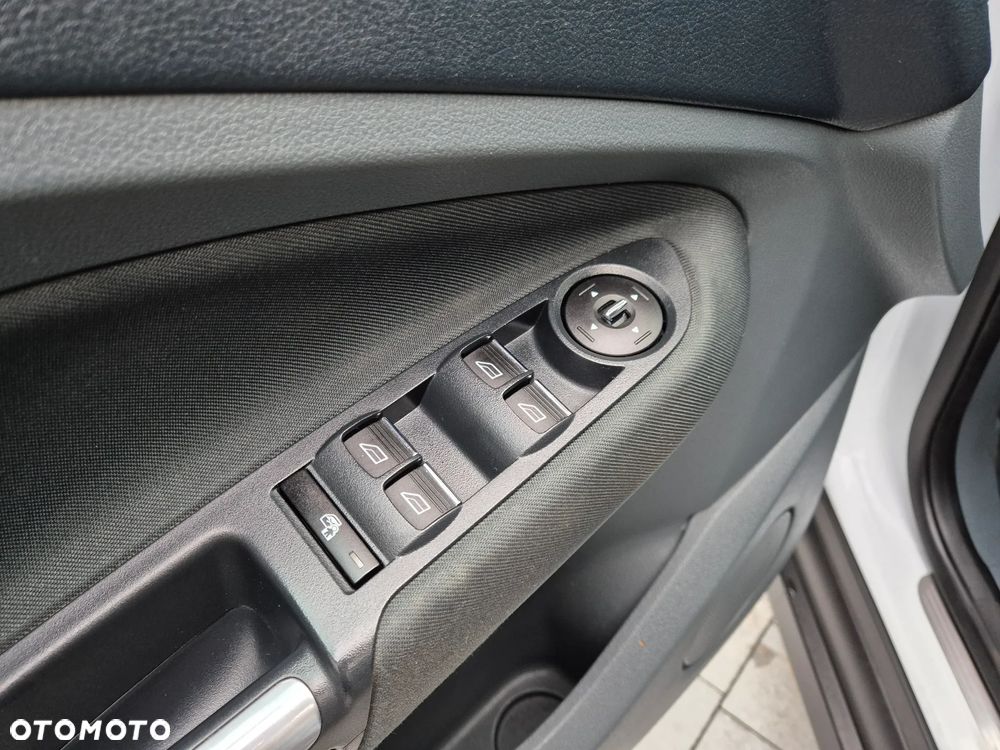 Ford C-MAX 1.6 TDCi Titanium - 29