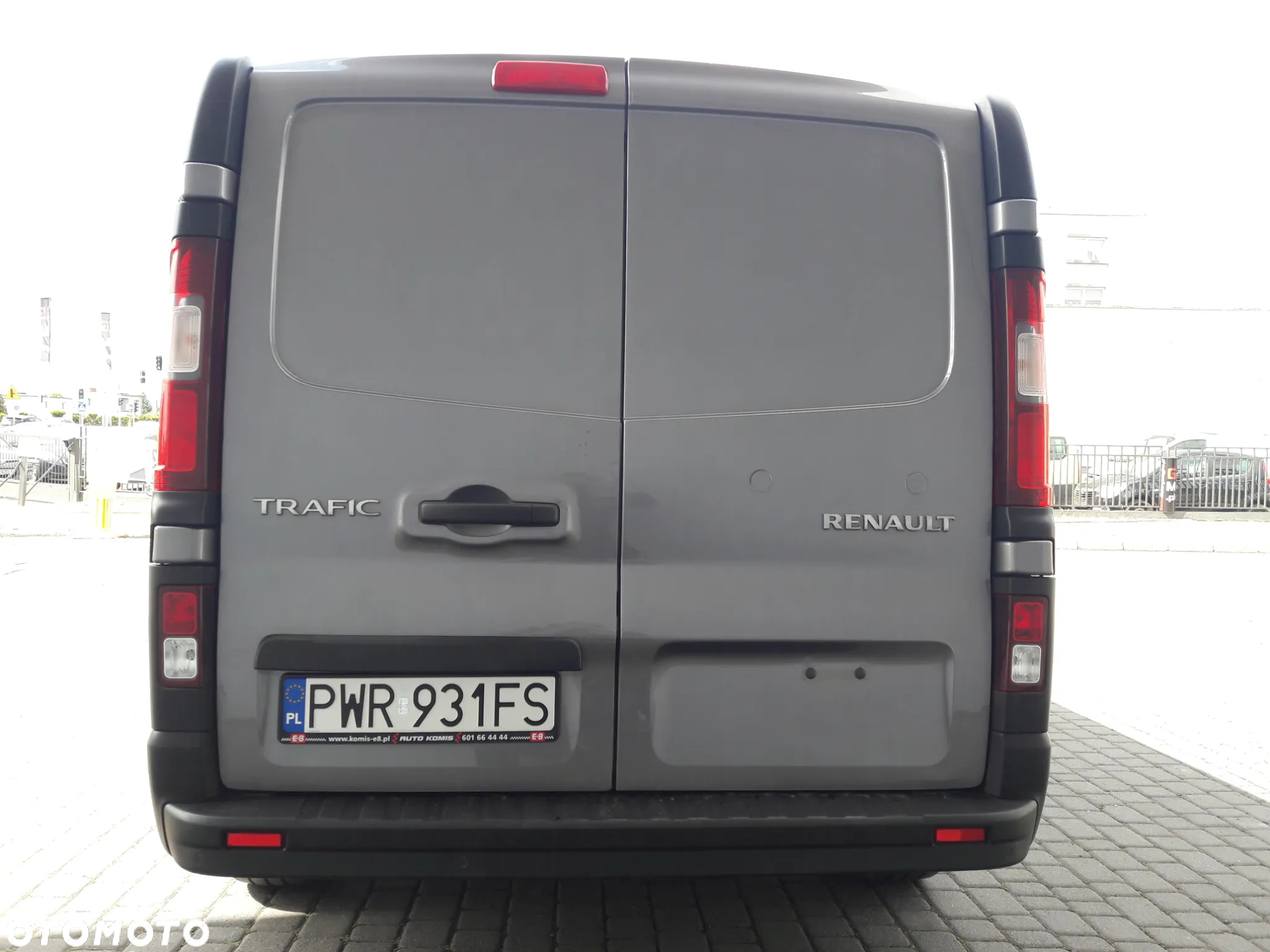 Renault TRAFIC - 25