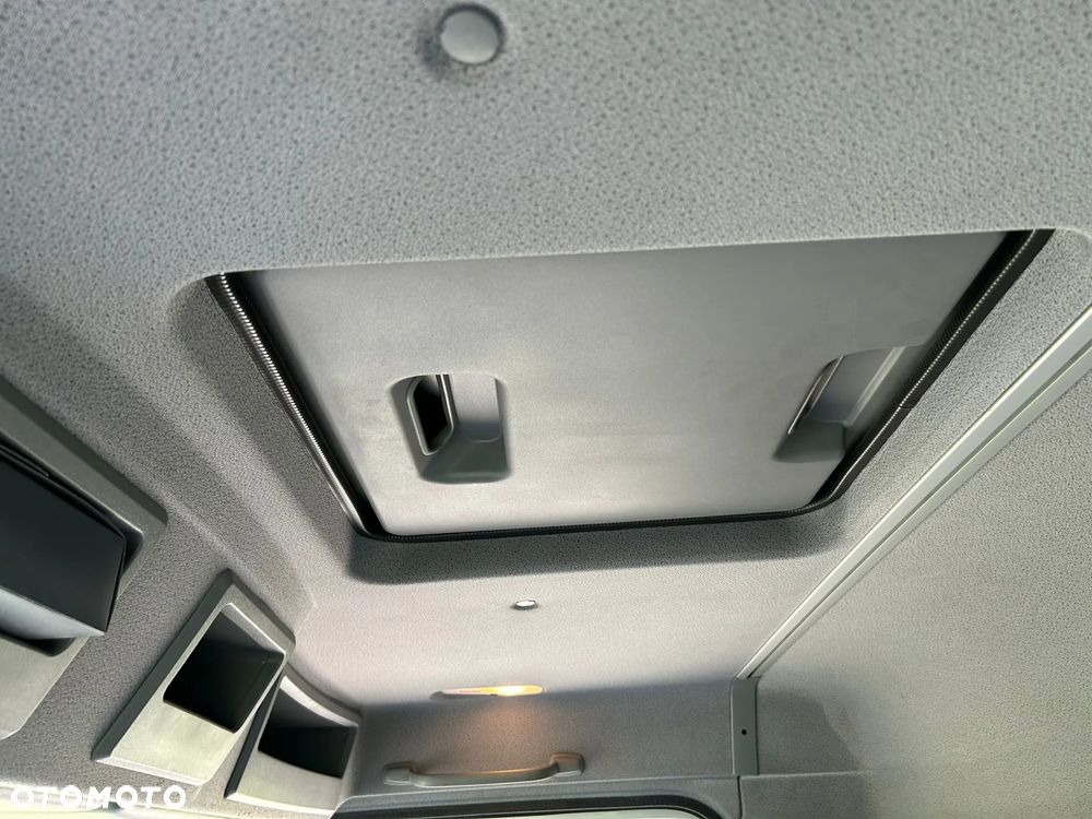 Mercedes-Benz Atego - 13