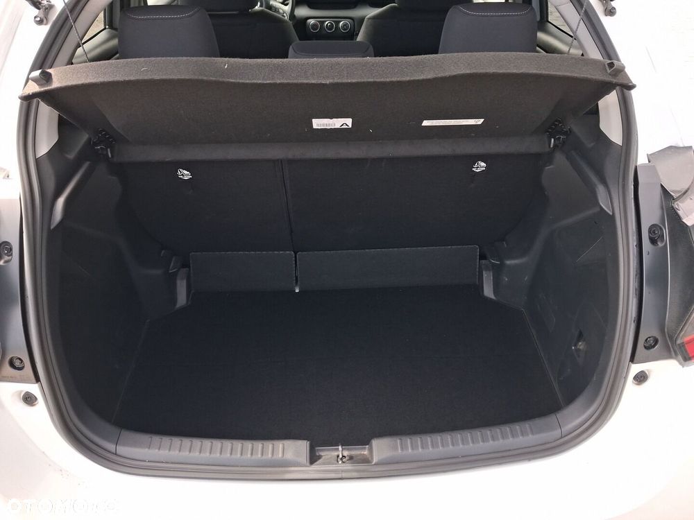 Toyota Yaris - 13