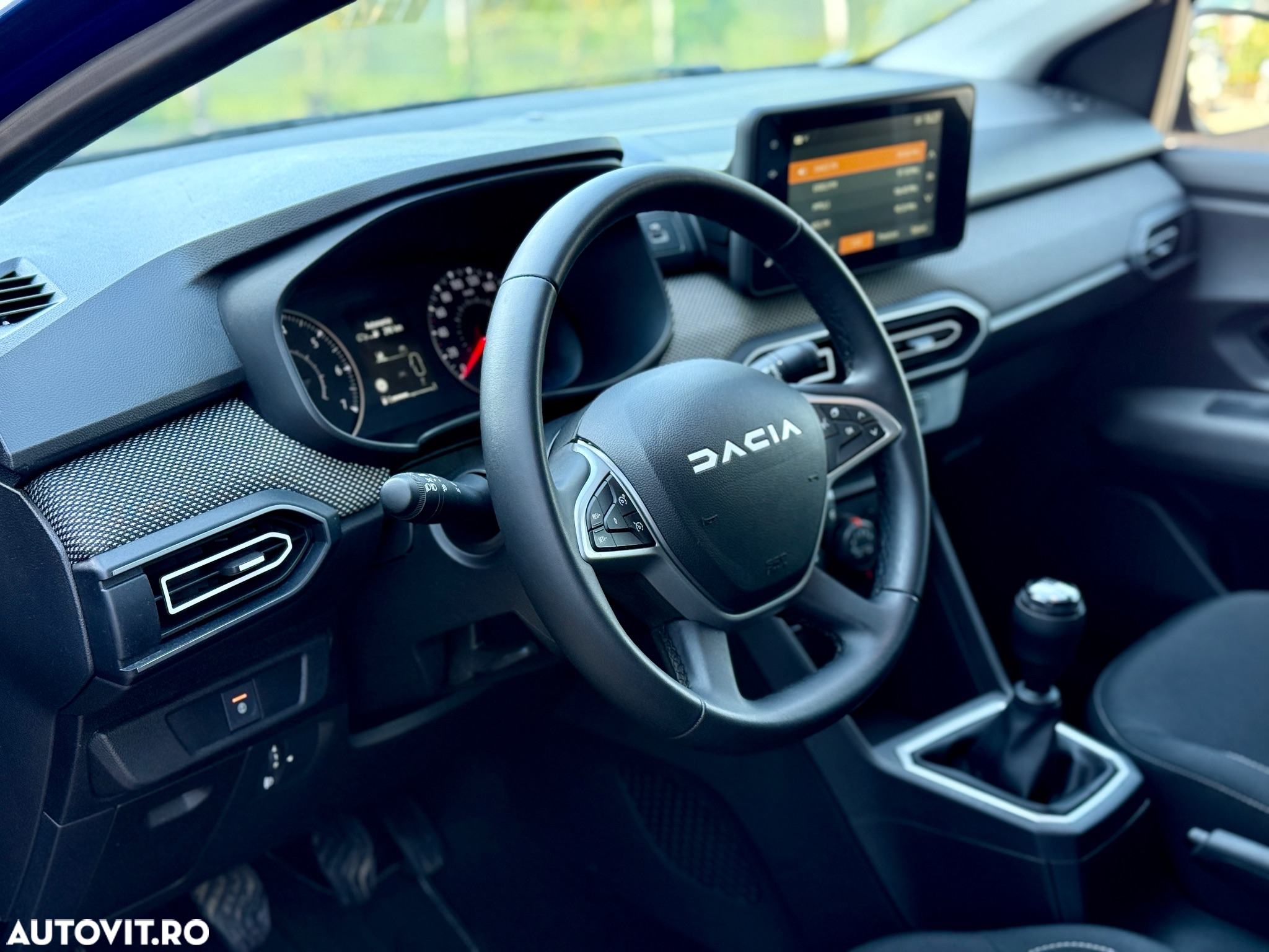 Dacia Logan TCe 90 MT6 Prestige - 6
