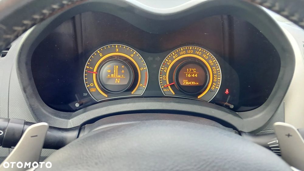 Toyota Auris 1.4 D-4D Luna MM - 8