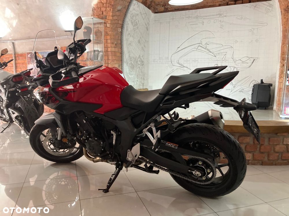 Honda CB - 2