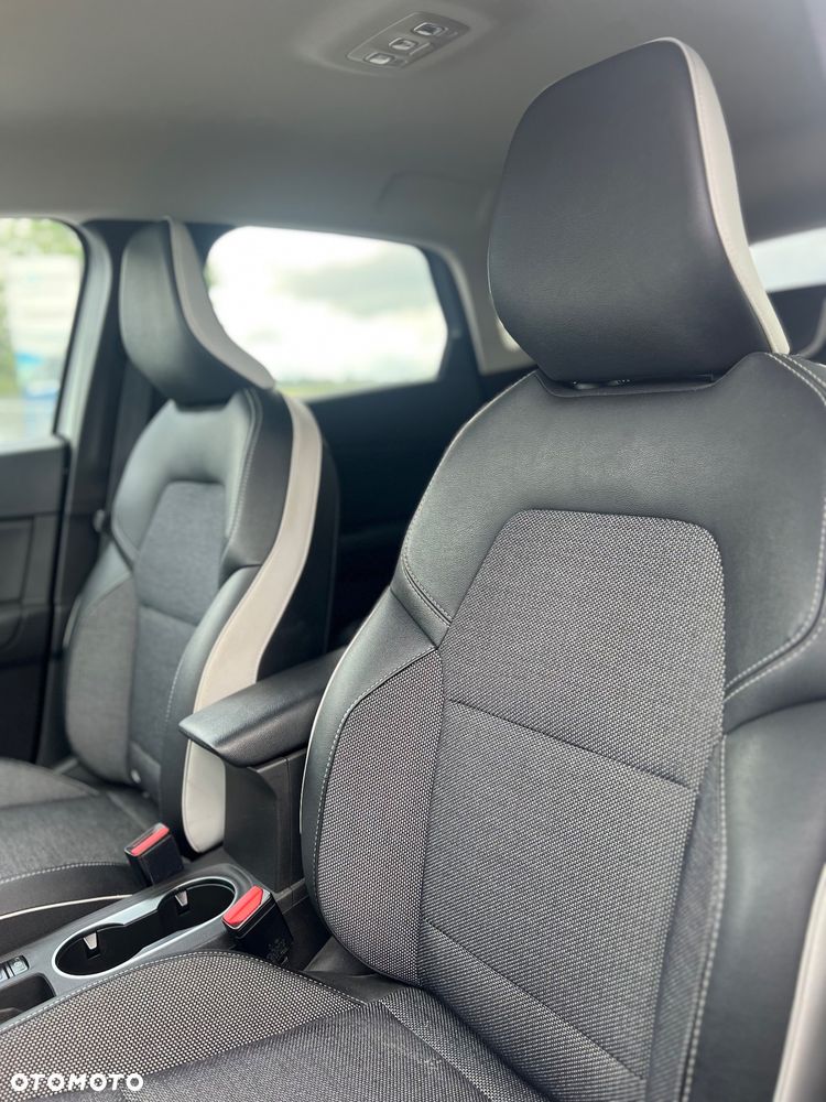 Renault Captur - 14