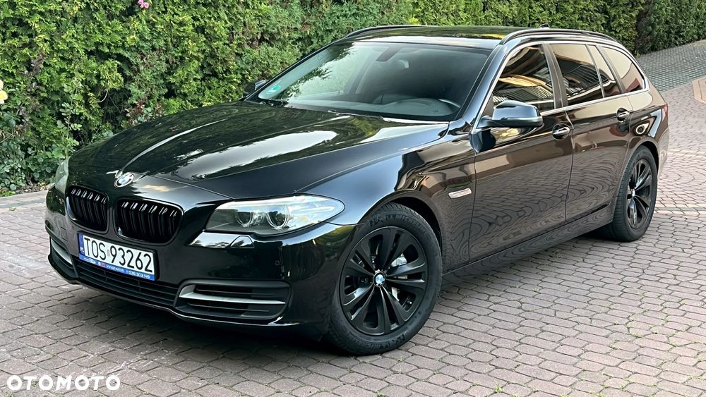 BMW Seria 5 530d Sport-Aut - 2
