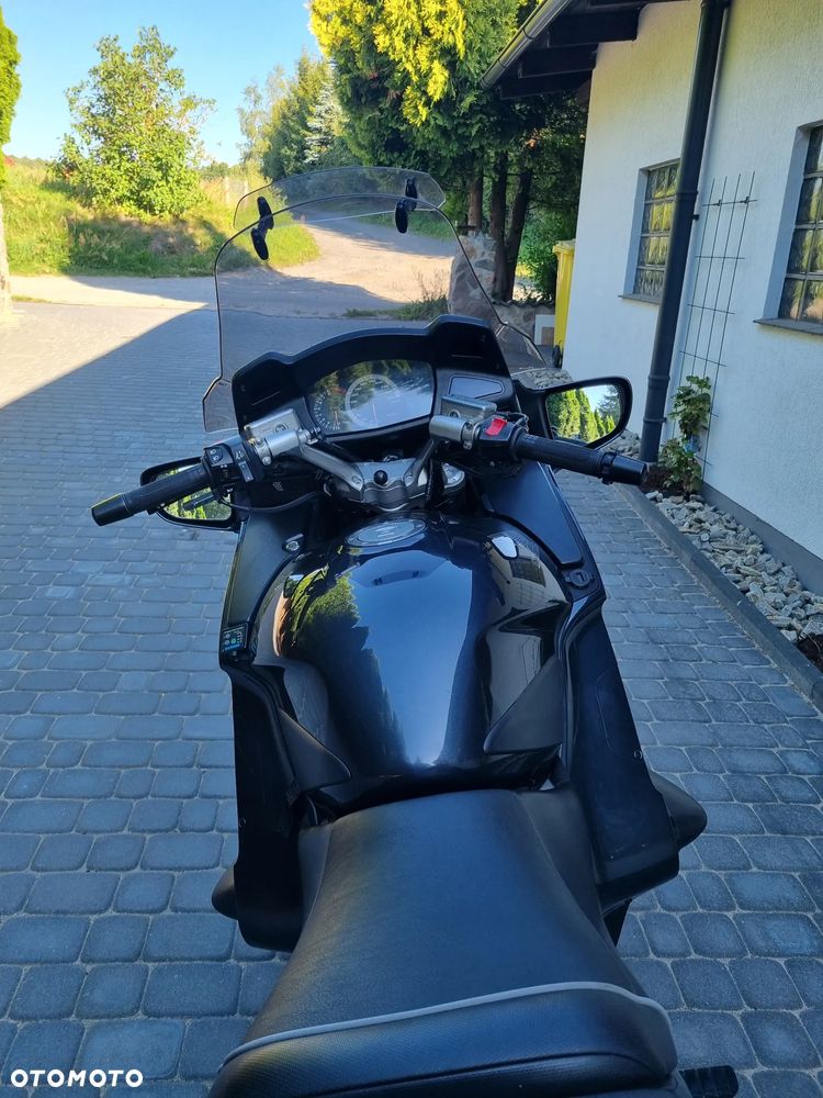 Honda ST - 16