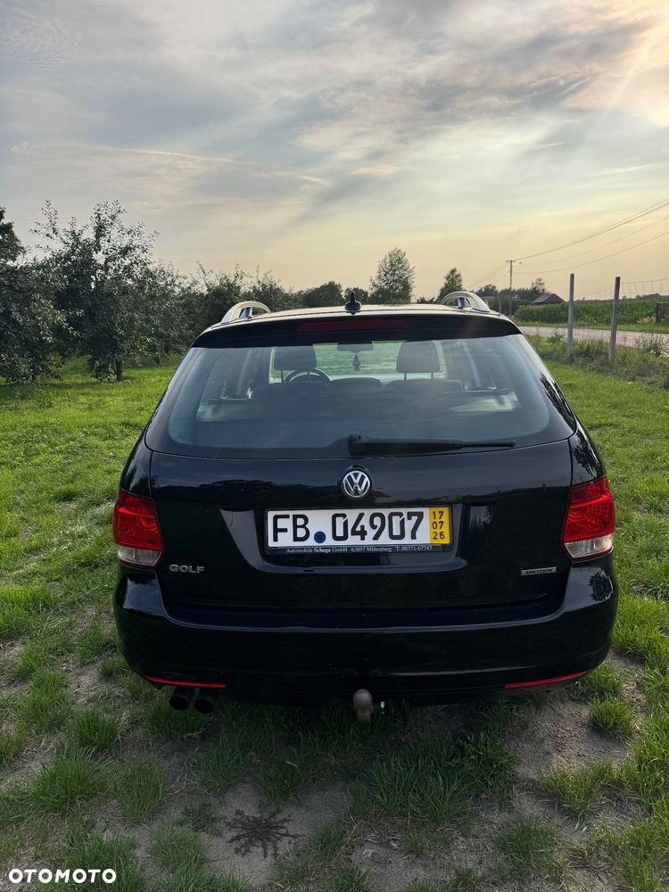 Volkswagen Golf - 5