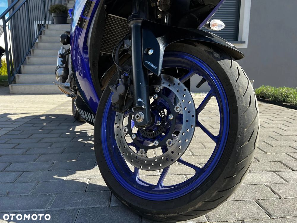Yamaha R3 - 5