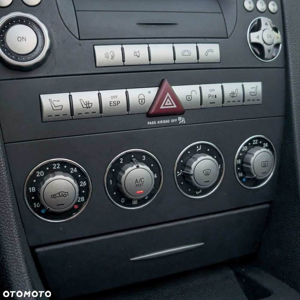 Mercedes-Benz SLK 280 7G-TRONIC - 37