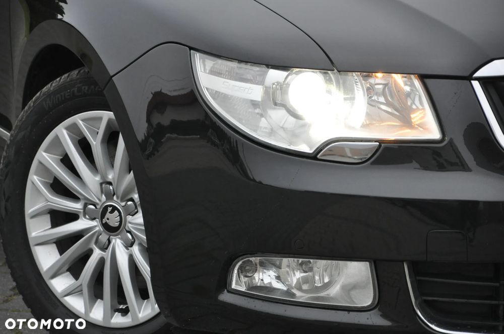 Skoda Superb 2.0 TDI DSG Exclusive - 12