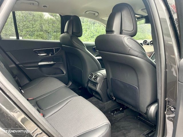 Mercedes-Benz GLC 300 de 4Matic - 39