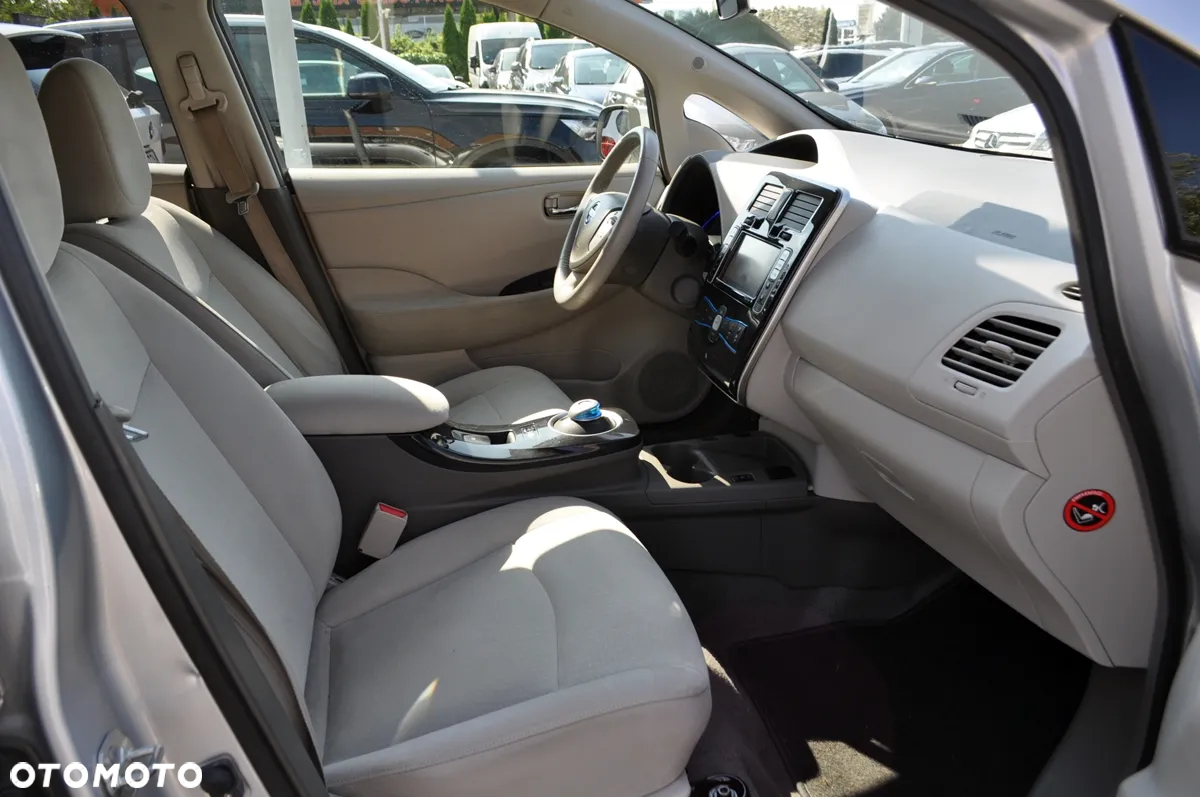 Nissan Leaf 24 kWh (ohne Batterie) Tekna - 21