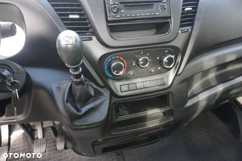 Iveco 35C15 żuraw wywrotka kiper HDS skrzynia - 9