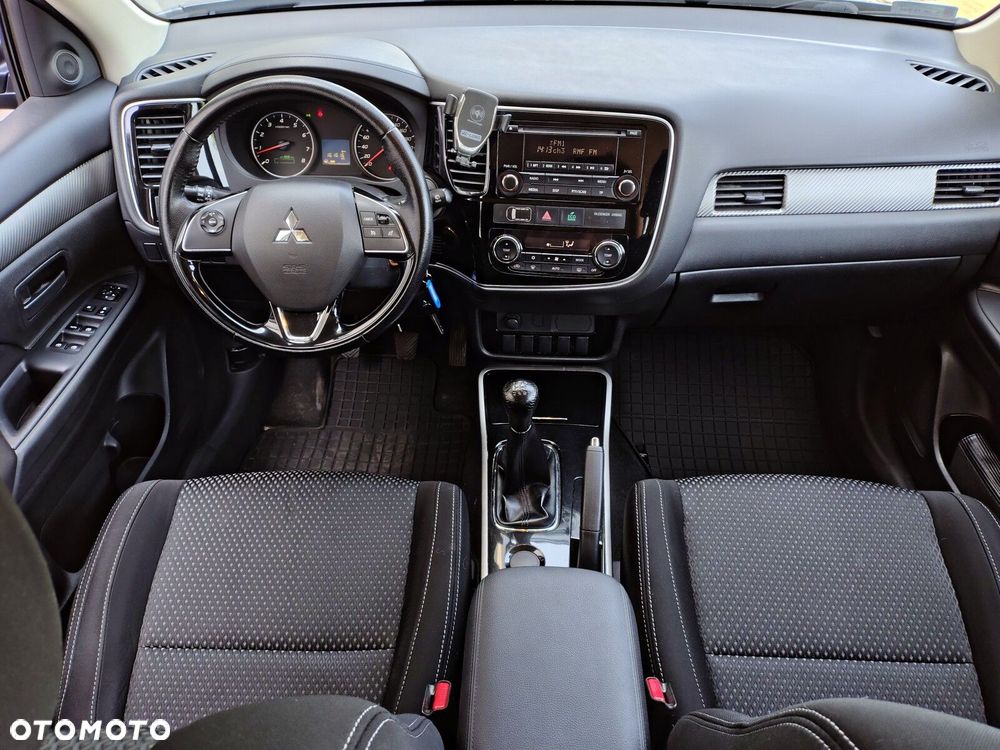 Mitsubishi Outlander 2.0 City Style 2WD - 13