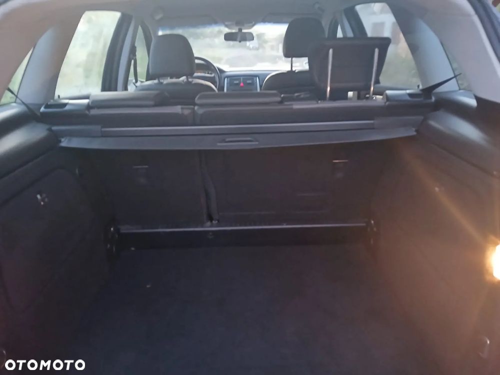 Mercedes-Benz Klasa B 200 SPORT EDITION - 17