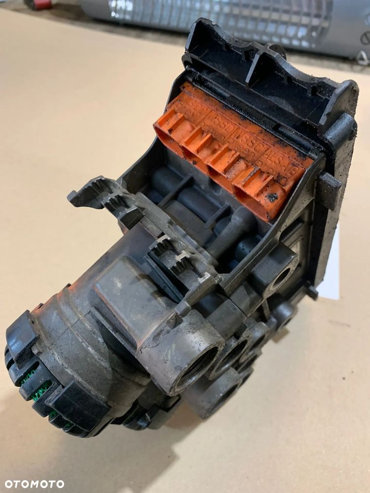 Modulator podwójny EBS K050209 E6 KNORR BREMSE MAN TGX, TGL, TGM - 3