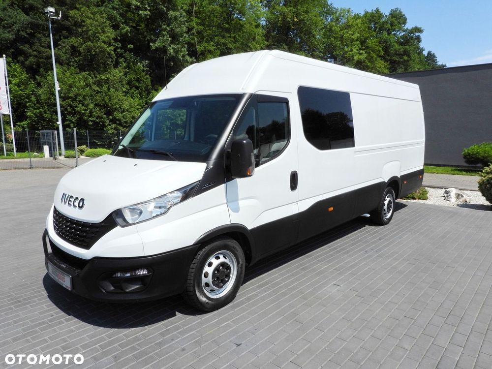 Iveco DAILY 35S16 FURGON BRYGADÓWKA 7 MIEJSC TEMPOMAT KLIMATYZACJA  160KM - 7