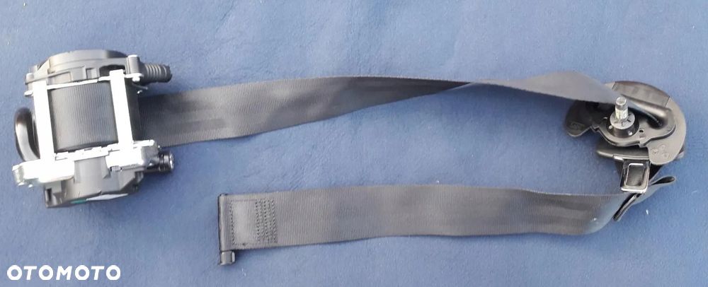 Range Rover Velar pas napinacz prawy 2 stopnie - 1