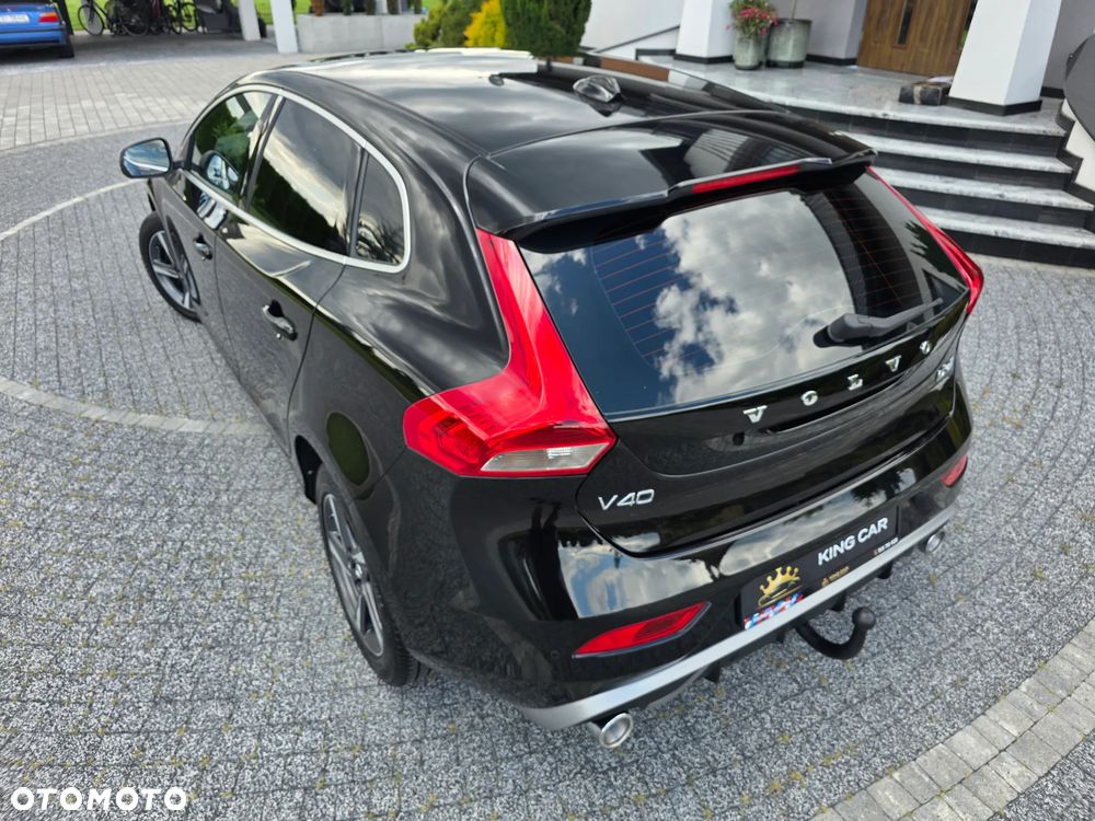 Volvo V40 D3 Geartronic RDesign - 11