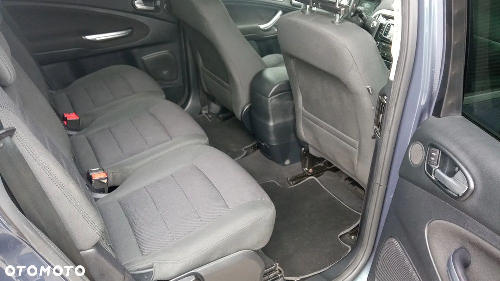 Ford S-Max 2.0 TDCi DPF Titanium - 14