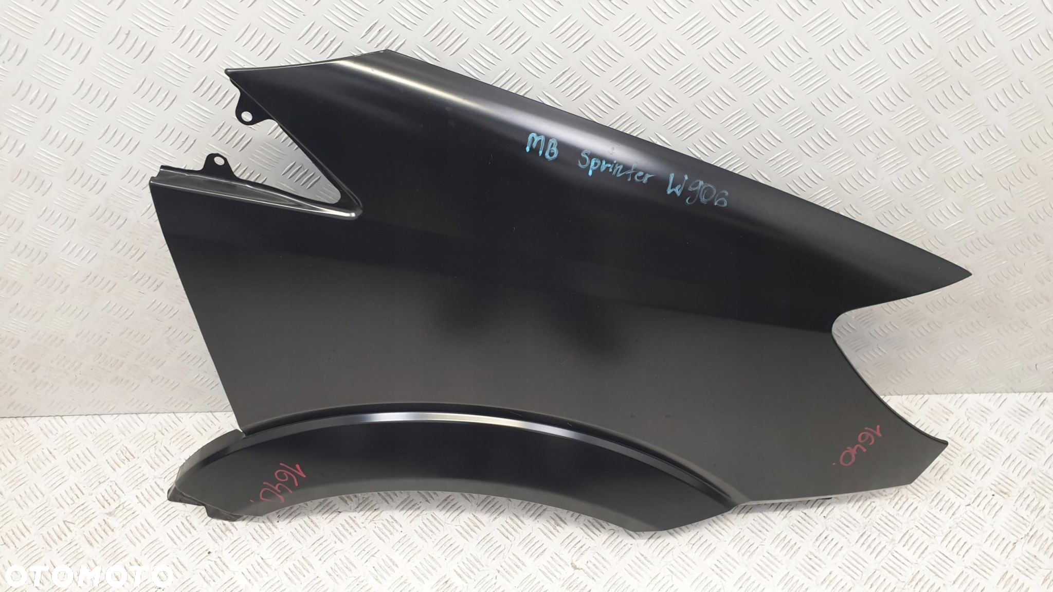 Mercedes Sprinter W906 Przed liftem 2006-2013 błotnik PRAWY przedni - 4