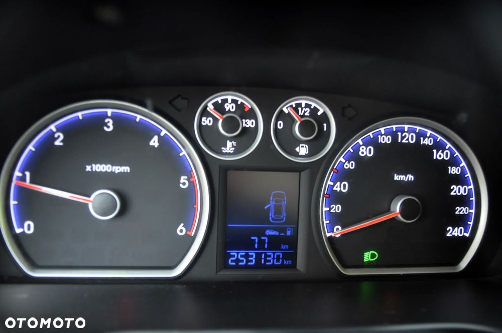 Hyundai i30 1.6 CRDi Comfort EU5 - 12