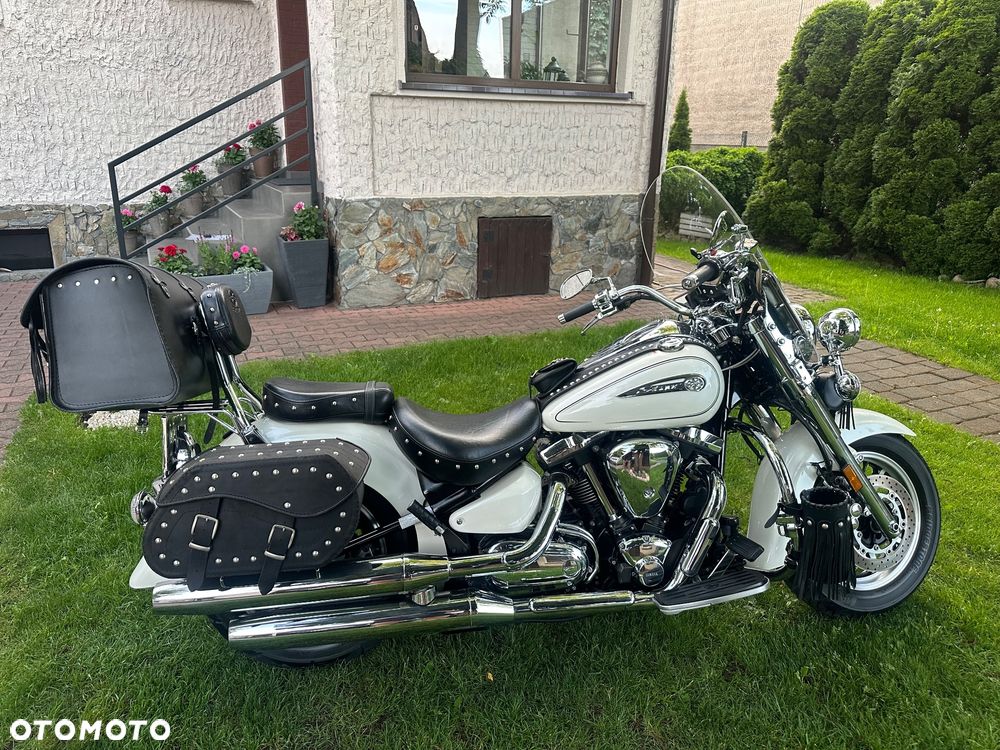 Yamaha Road Star - 1